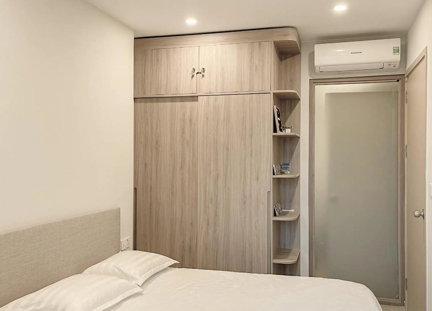 Leo House - The Song Building Apartment Vung Tau