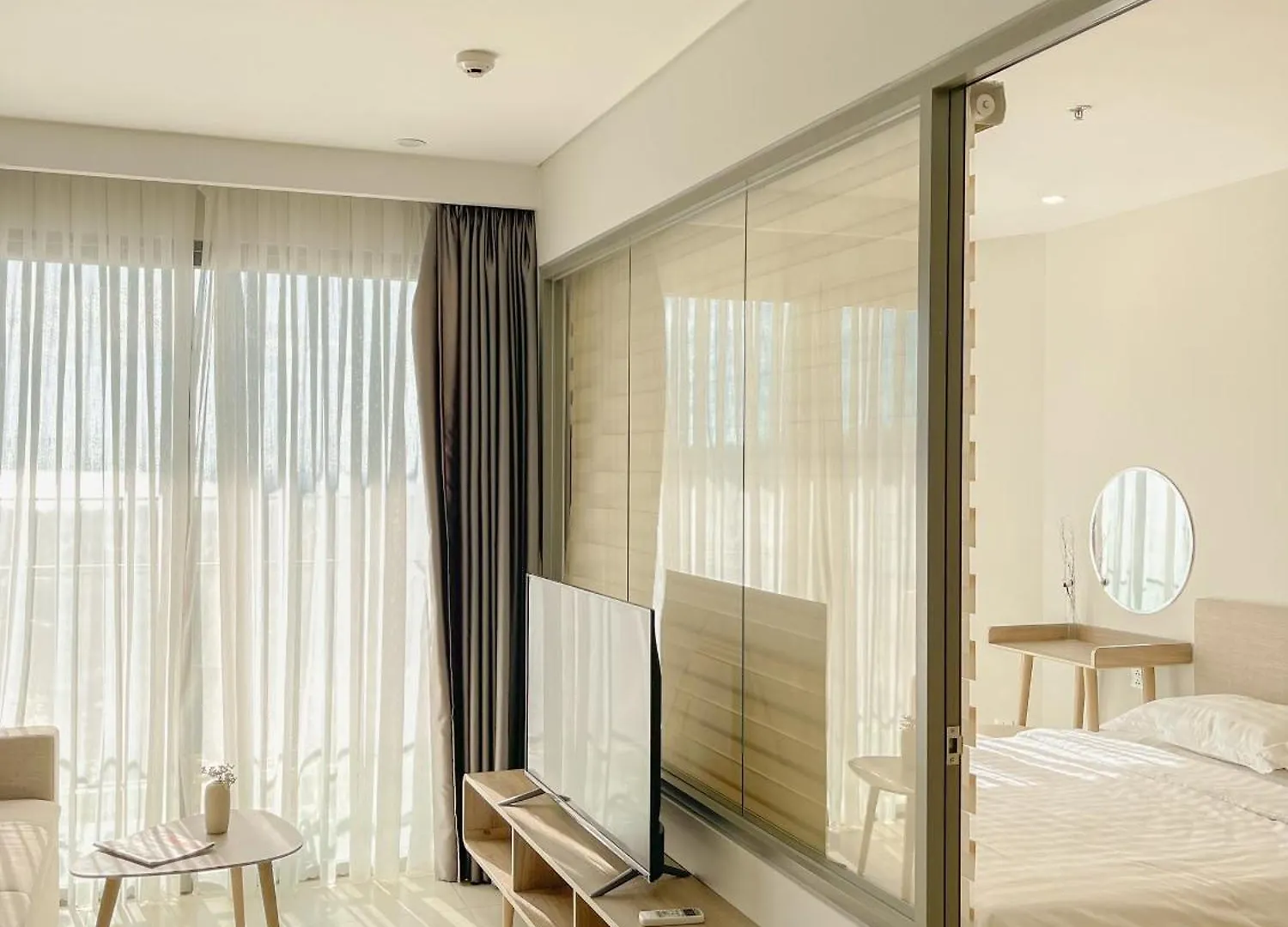 Leo House - The Song Building Apartment Vung Tau Vietnam