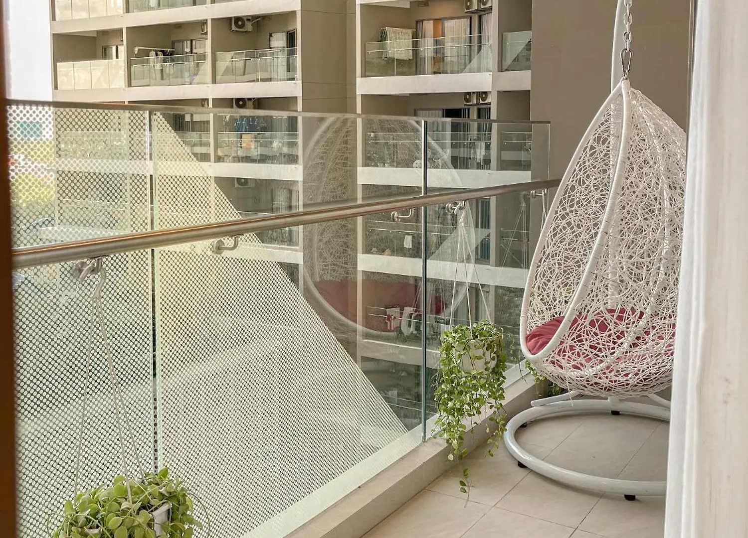 Leo House - The Song Building Apartment Vung Tau