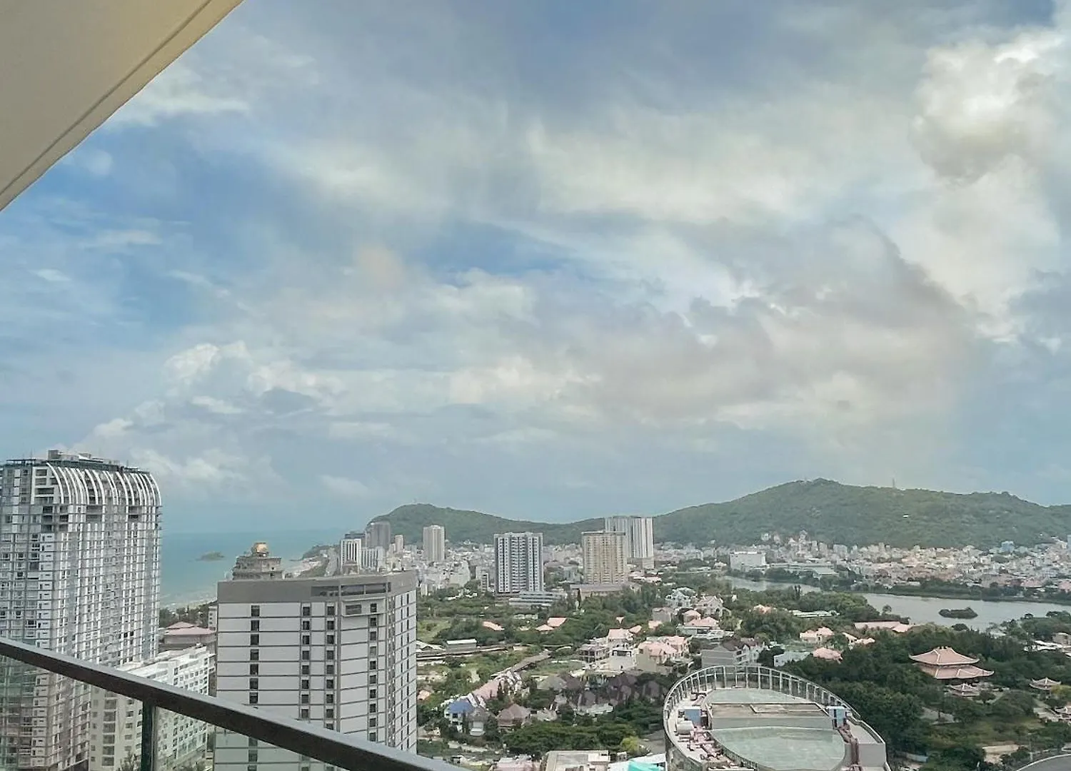 Leo House - The Song Building Apartment Vung Tau 0*,
